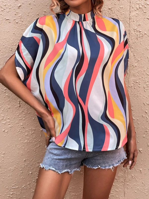 Women's Zigzag Mock Neck Tie-back Crop Top